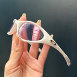 Minute White Low Light Custom