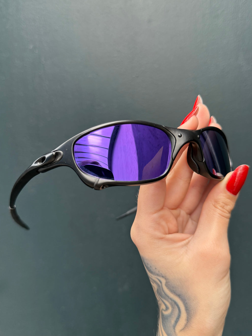 Juliet Carbon Violet