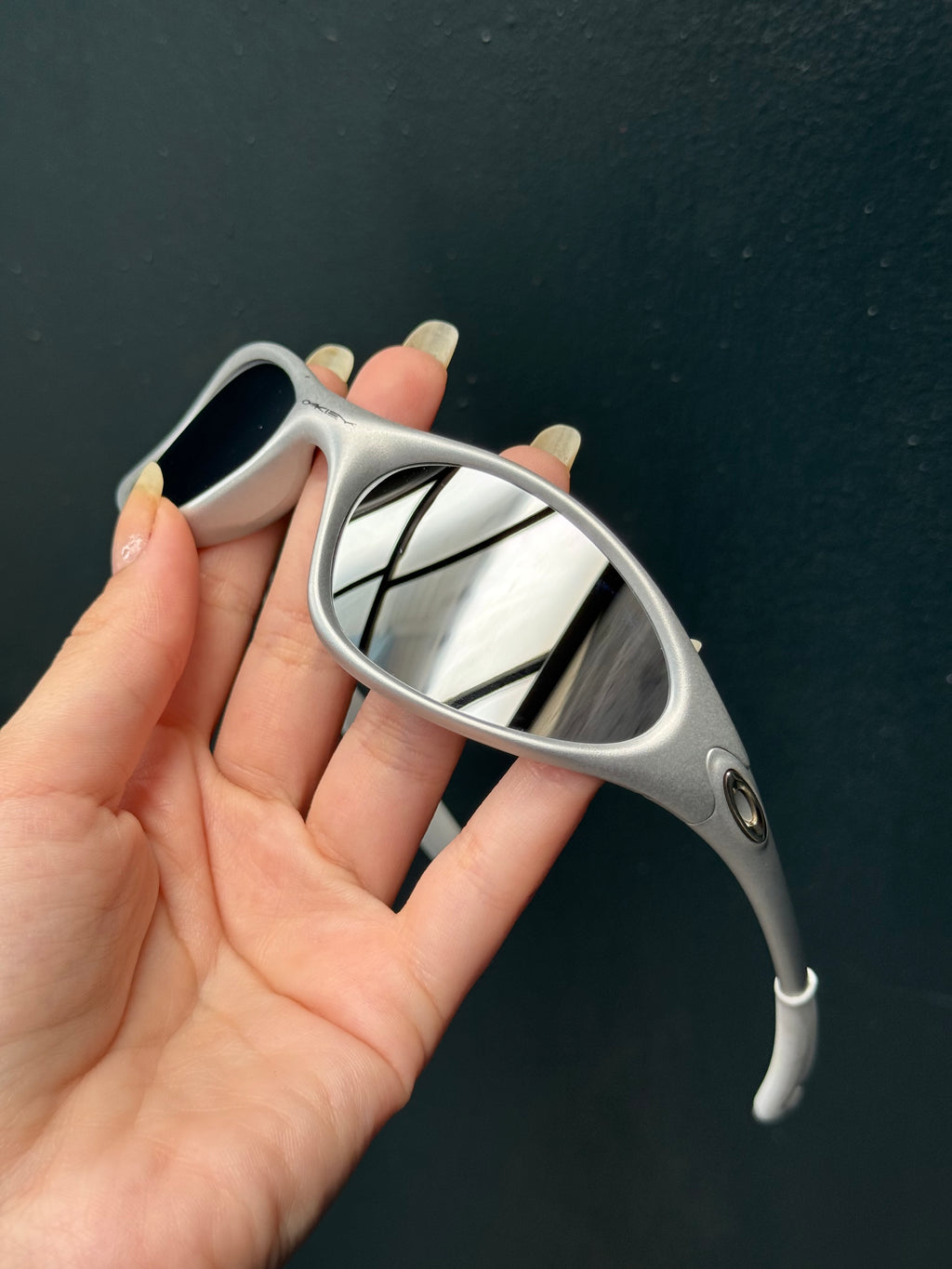 Minute Silver Liquid Metal Kit Branco