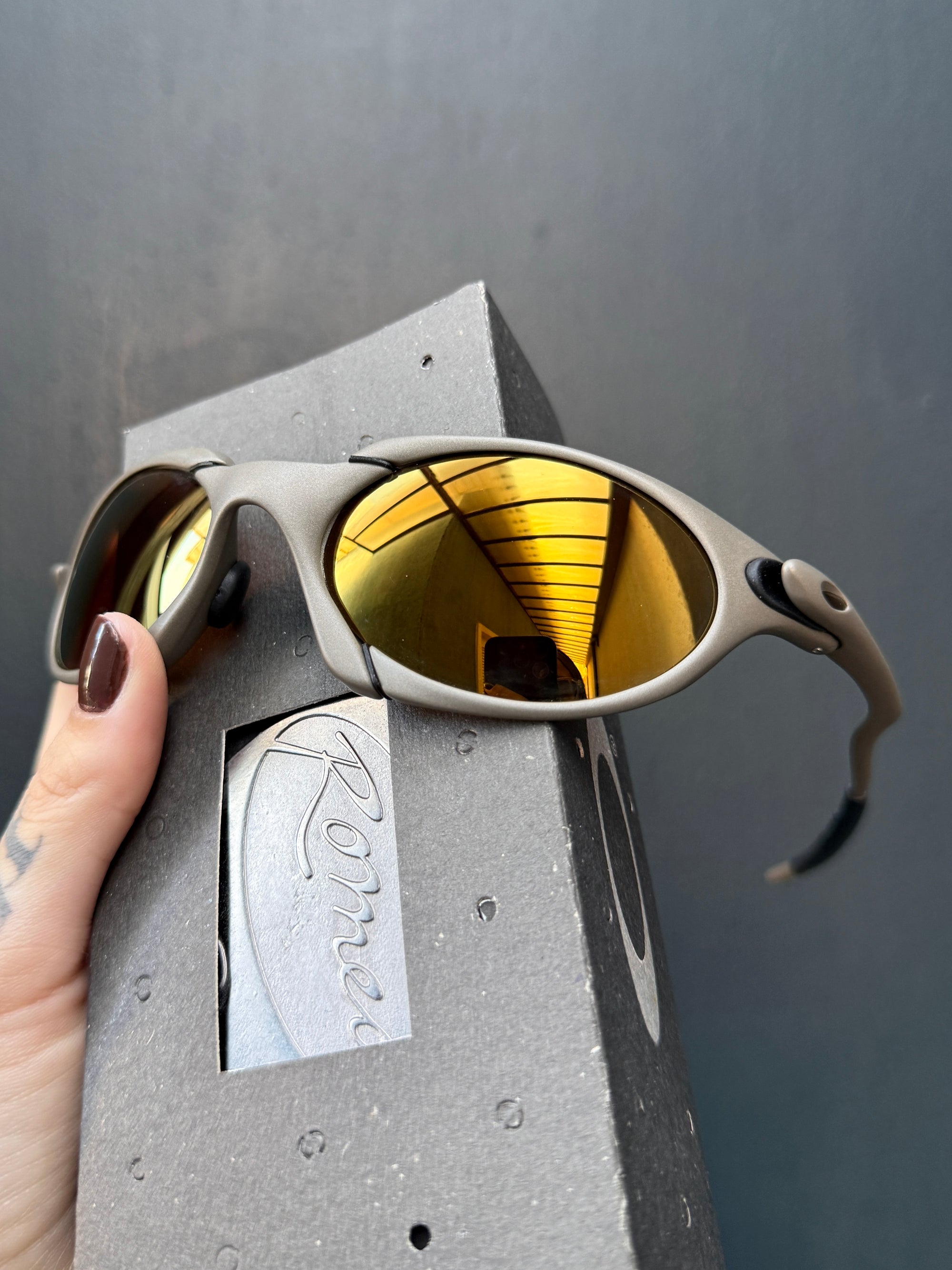 Romeo 1 Xmetal Gold Café Premium