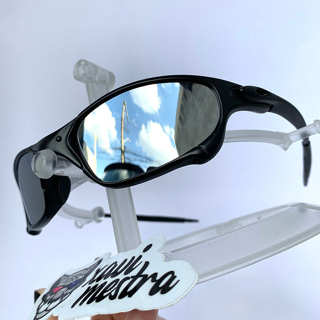 Juliet Carbon Liquid Metal