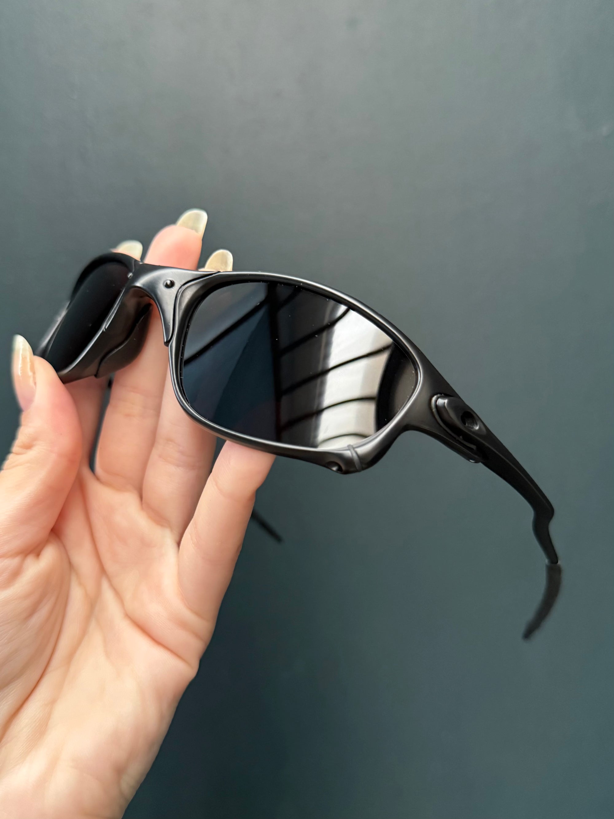 Double X Carbon Black Iridium