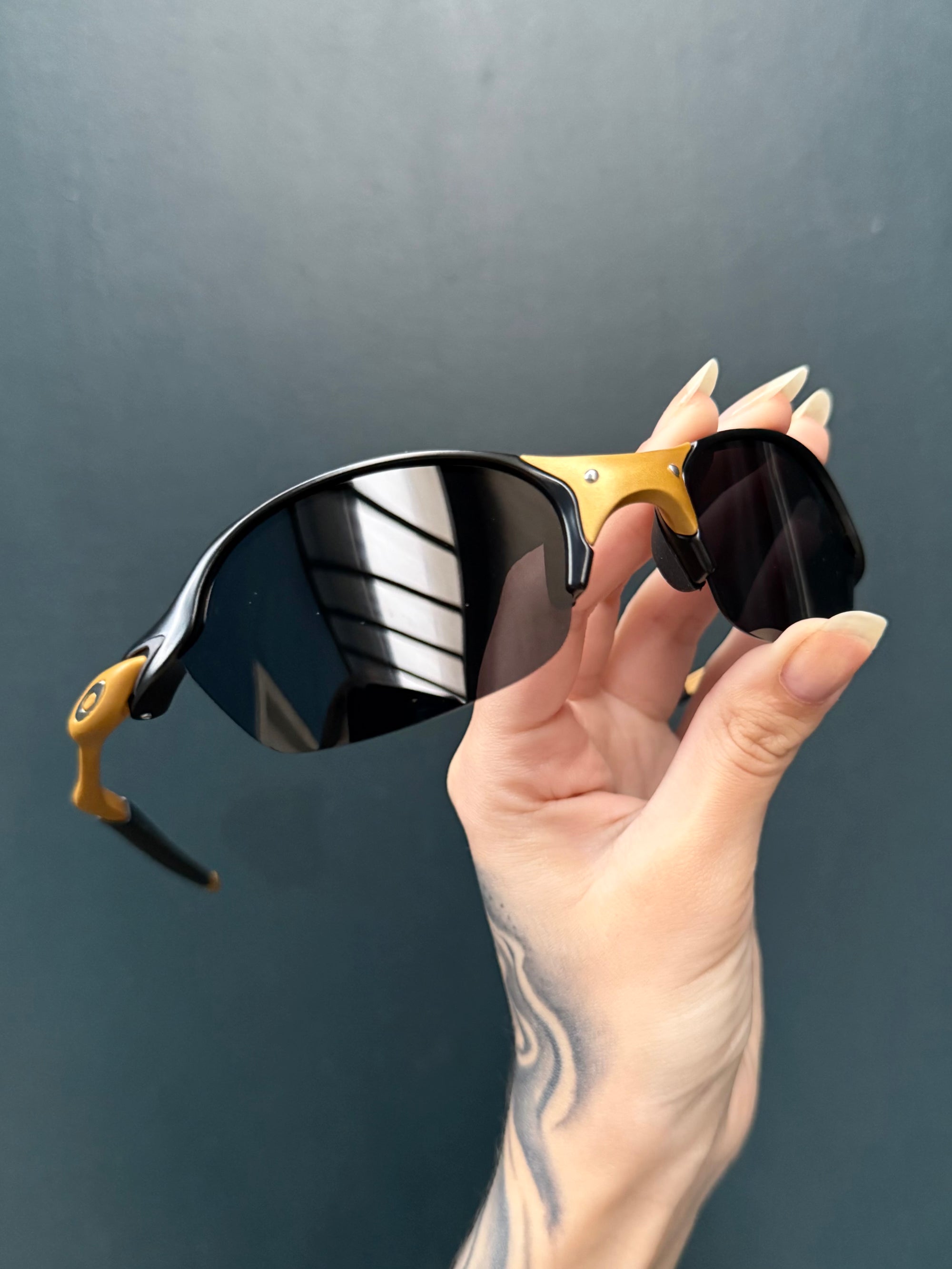 Romeo 2 Corvette Black Iridium