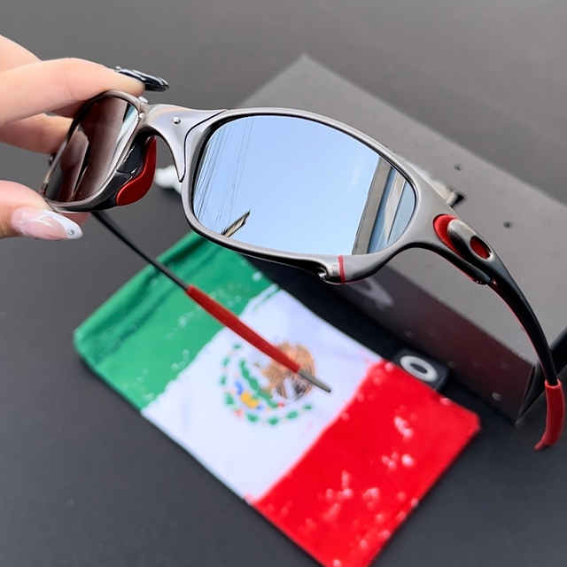 Juliet Polished Carbon Ducati Liquid Metal Premium