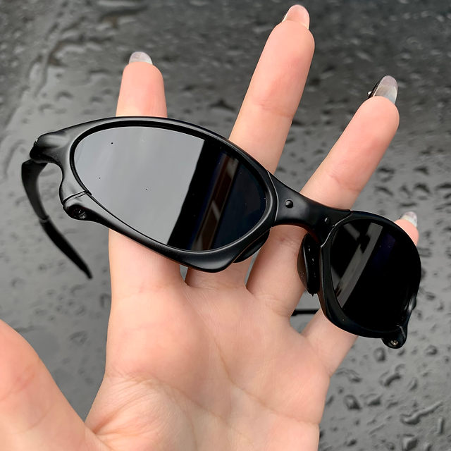 Penny Carbon Black Iridium