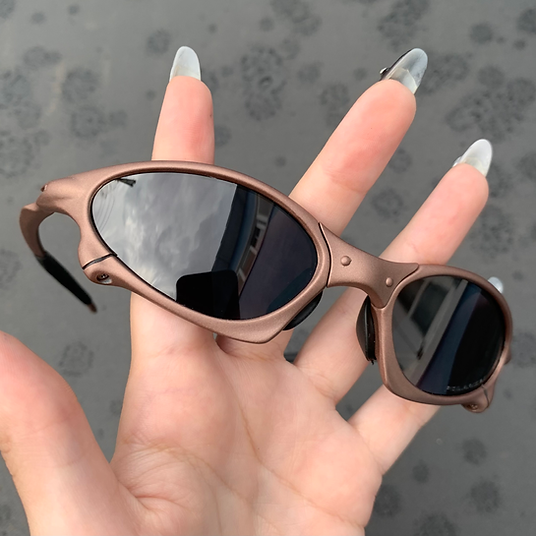 Penny Cooper Black Iridium