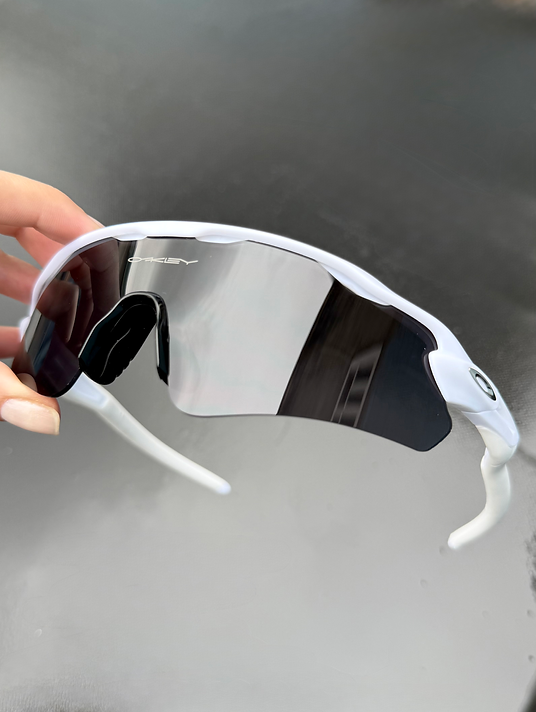 Radar Ev Path White Black Iridium