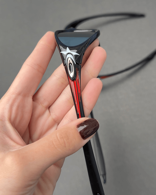 Minute Star Print Liquid Metal