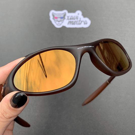 Minute Cooper Gold Café