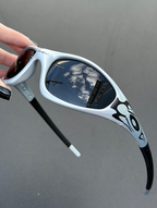 Straight Jacket Flame Black