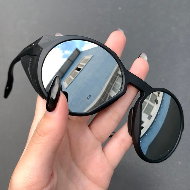 Clifden Matte Black Liquid Metal