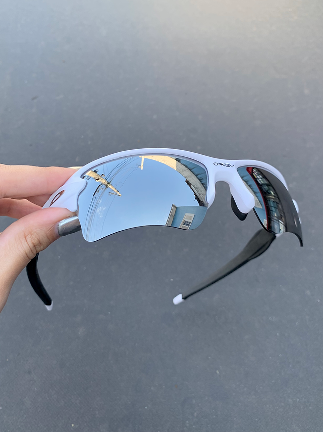 Flak 2.0 White Liquid Metal