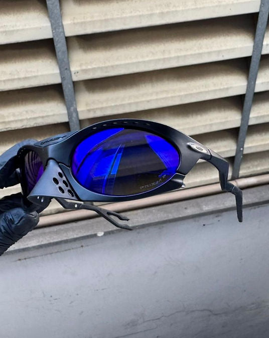 Plantaris Black Neon Blue (2x1)