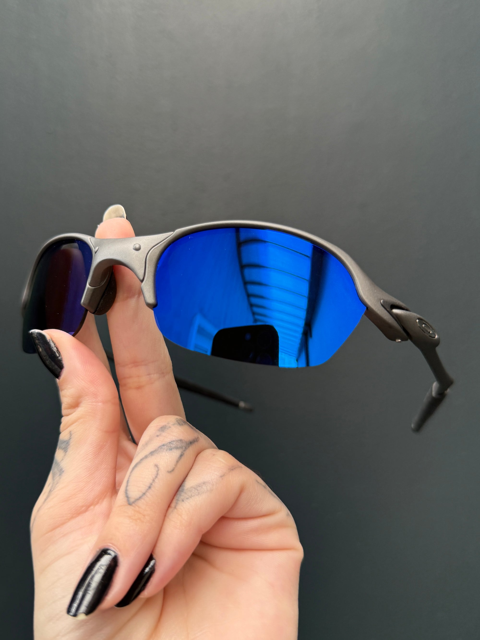 Romeo 2 Xmetal Neon Blue