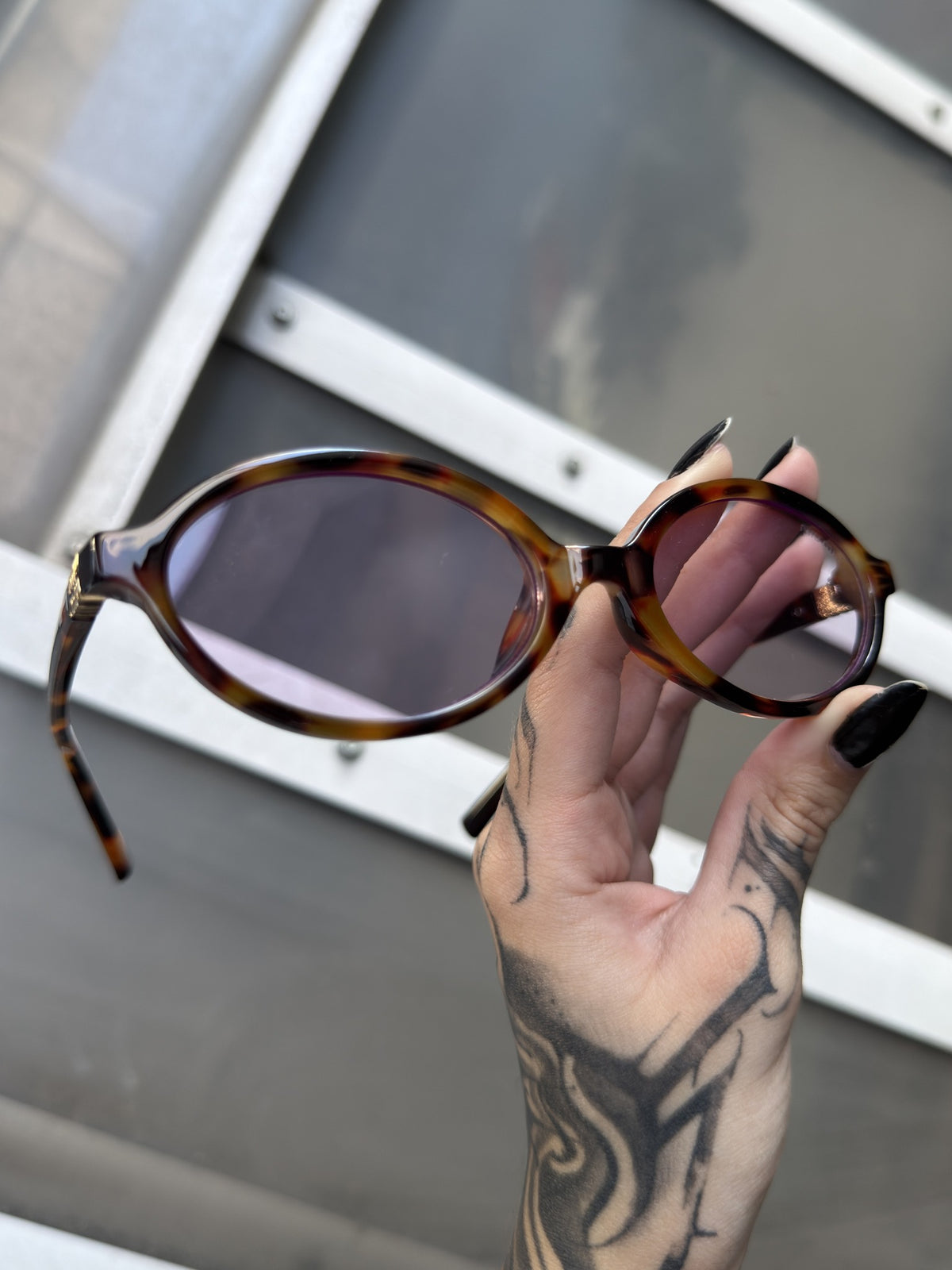 Óculos de Sol Low Light Miu