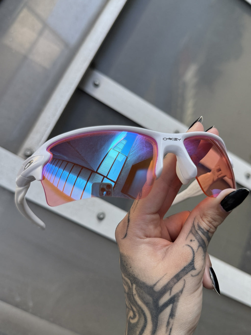 Flak 2.0 White Prizm