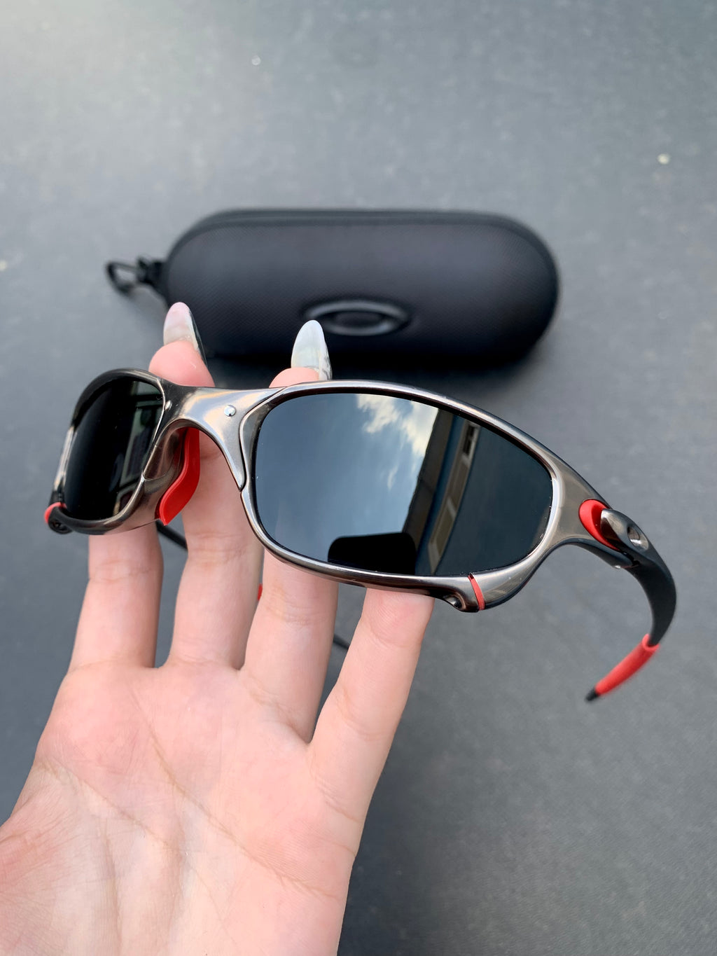 Juliet Polished Carbon Ducati Black Premium