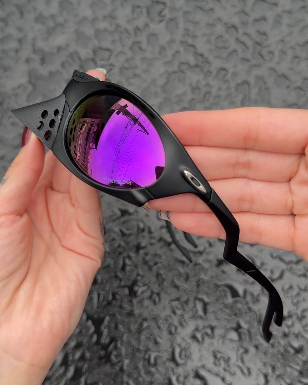 Plantaris Matte Black Violet