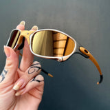 Juliet 24K Gold Café