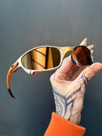 Juliet 24K Gold Café