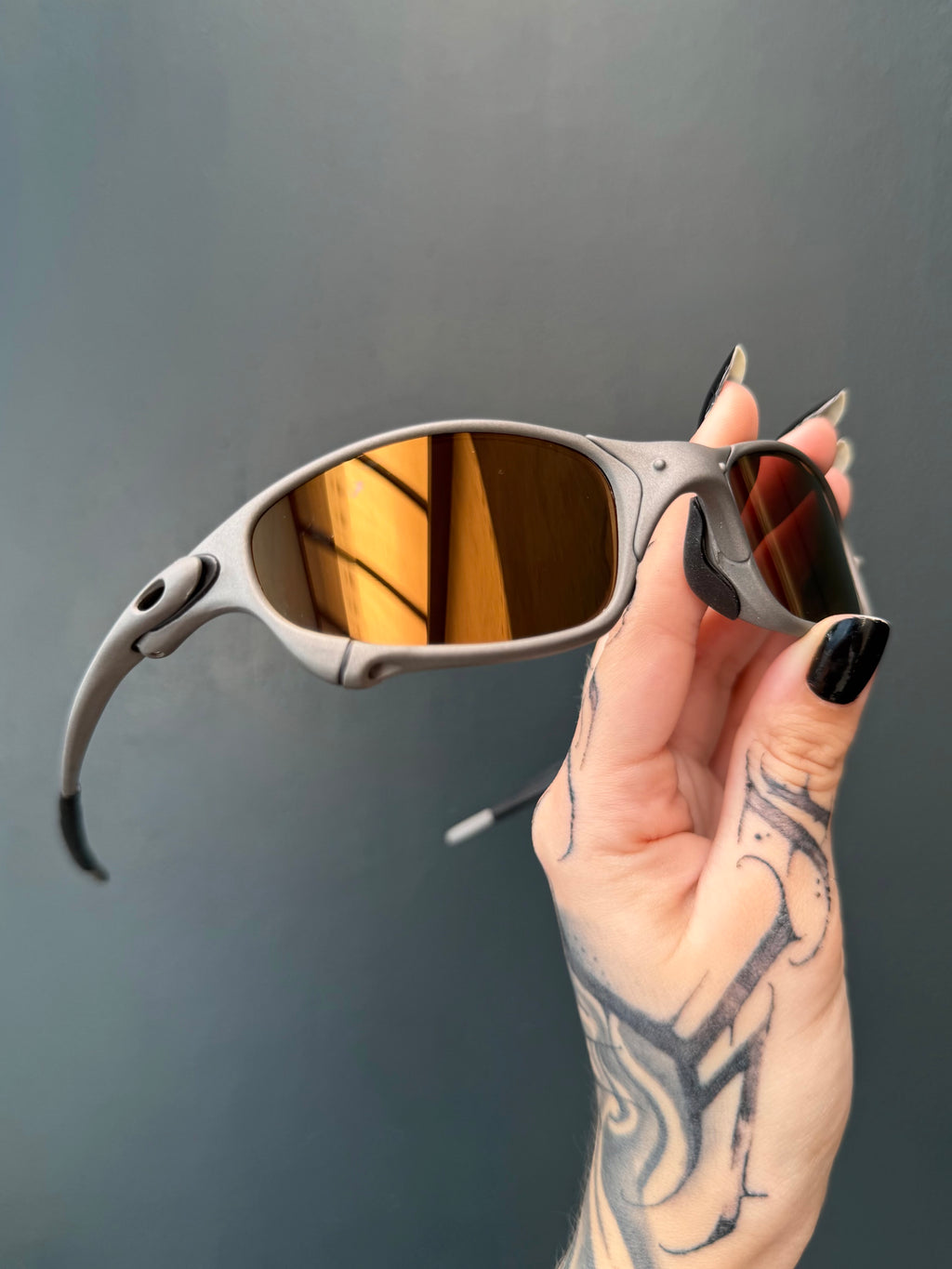 Juliet Xmetal Gold Café