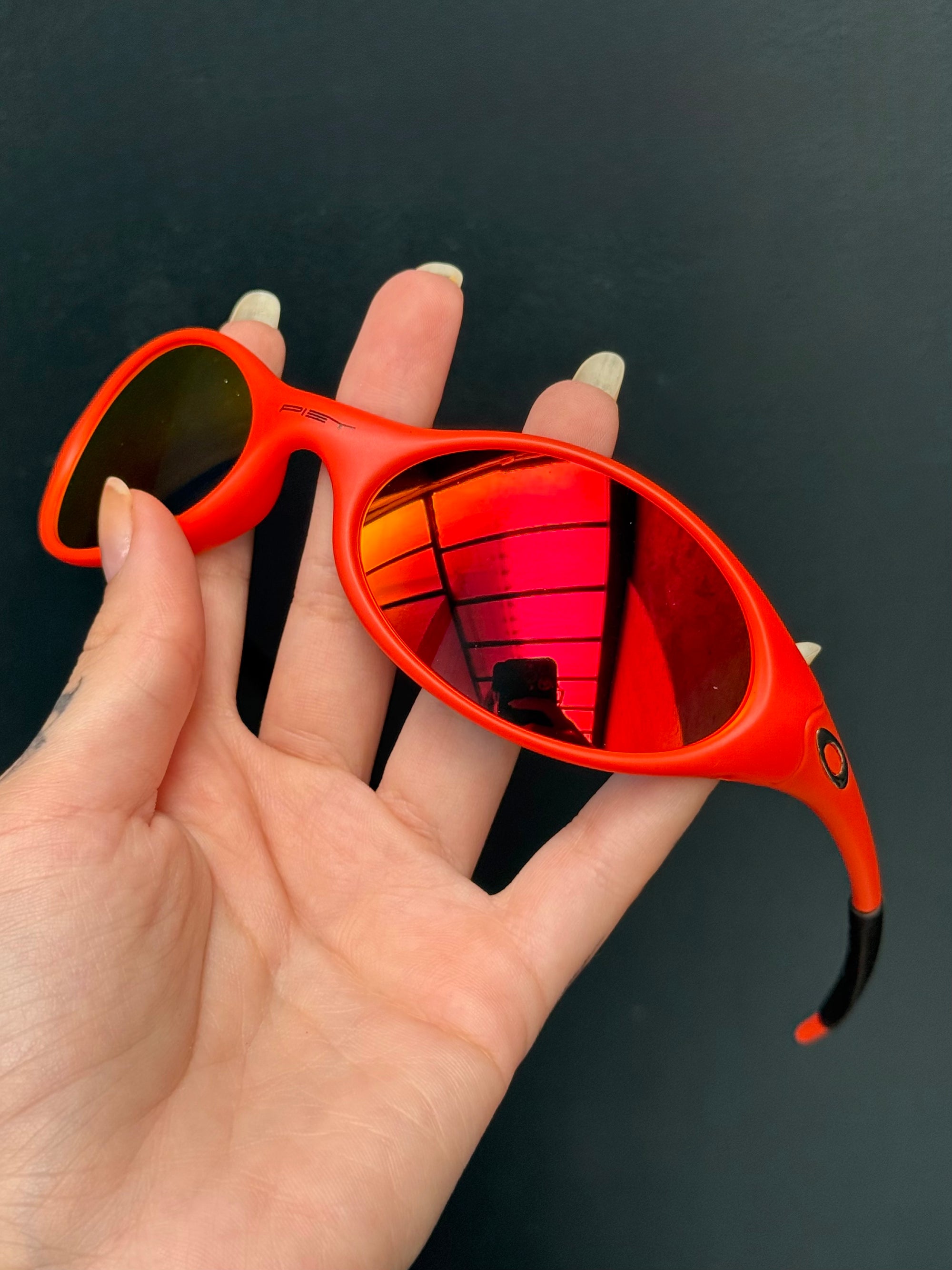 Eye Jacket P. Orange Rubi (2x1)