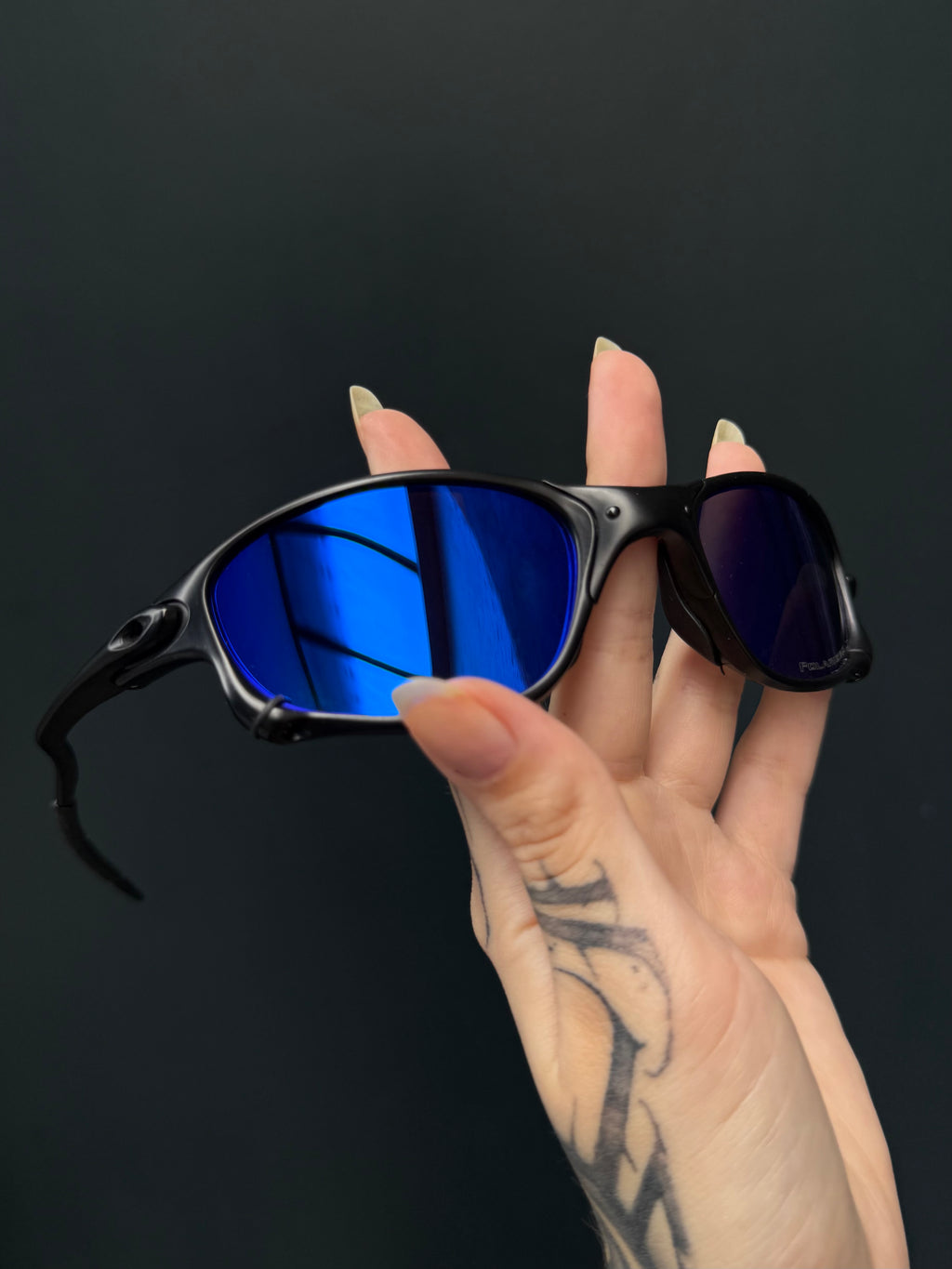 Double X Carbon Neon Blue