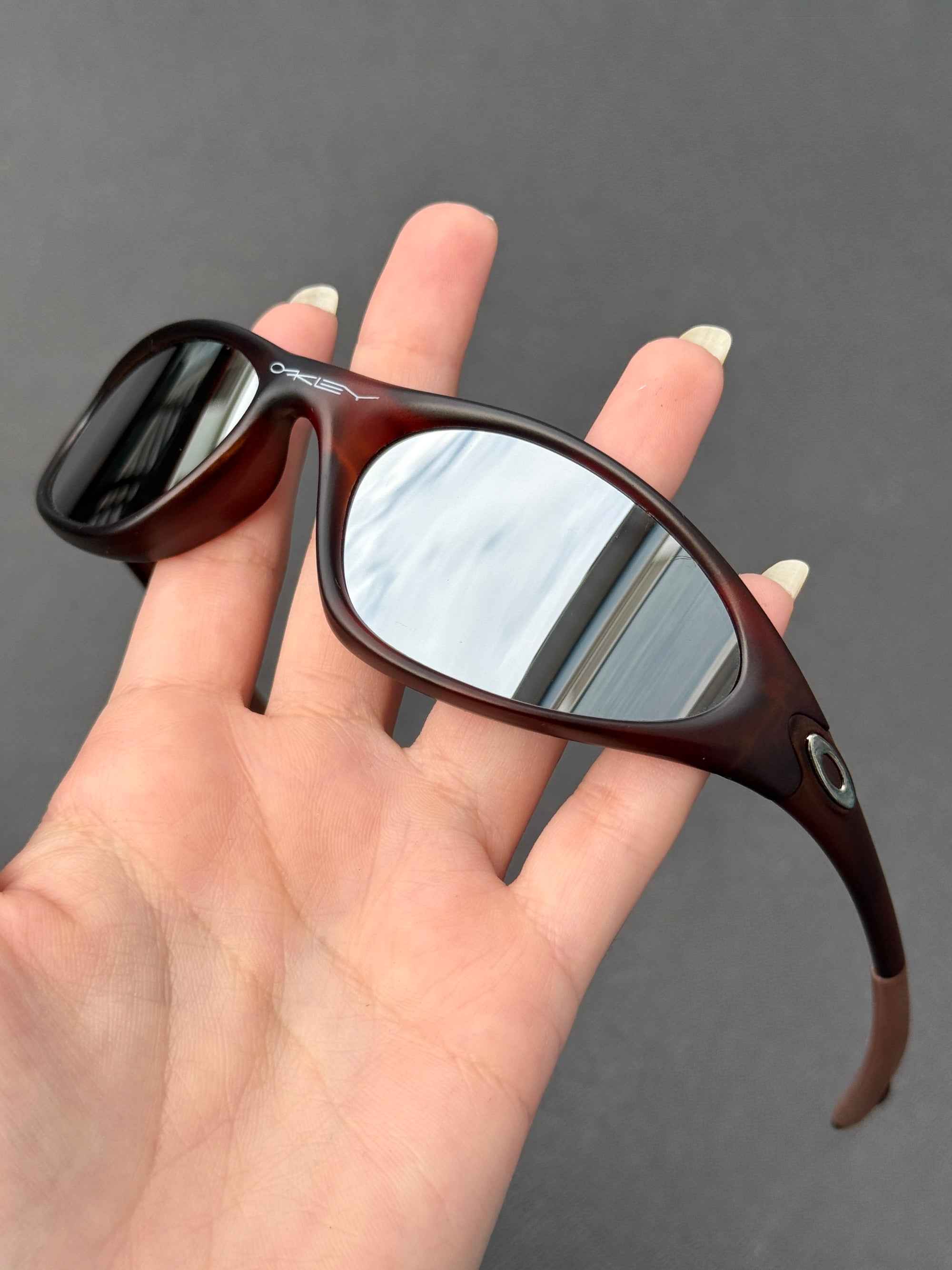 Minute Cooper Liquid Metal